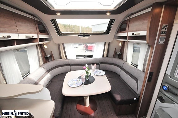 Knaus Scandinavian selection 650 UDF + tiki 1250 9 of 9