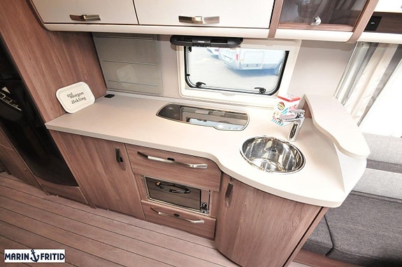 Knaus Scandinavian selection 650 UDF + tiki 1250 3 of 9