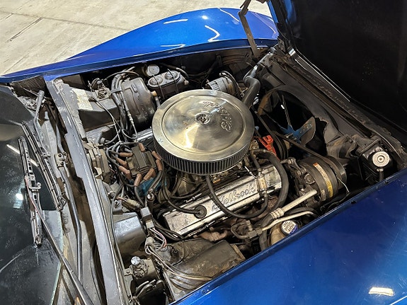 Chevrolet Corvette 14 of 14