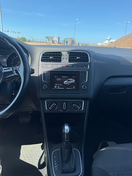 Volkswagen Polo 7 of 10