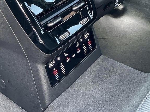 Audi A6 13 of 13