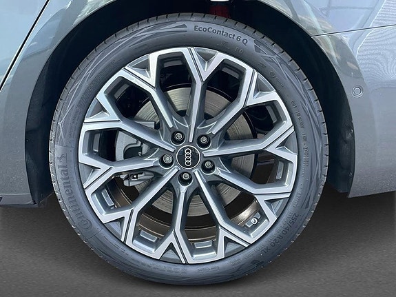 Audi A6 8 of 13