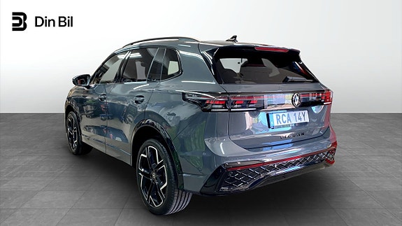 Volkswagen Tiguan 3 of 18