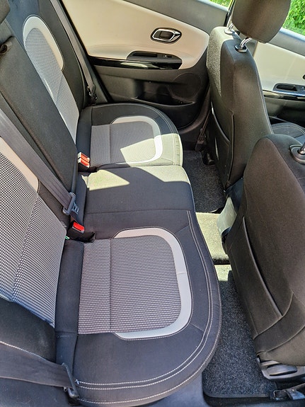 Kia Ceed 11 of 12