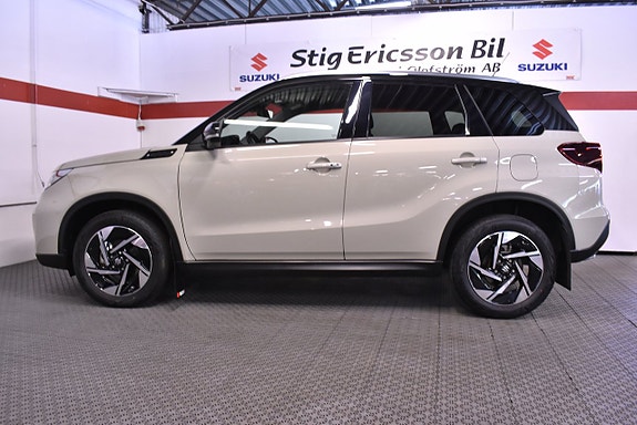 Suzuki Vitara 4 of 5