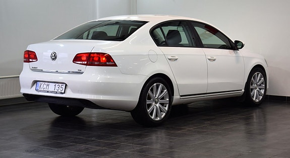 Volkswagen Passat 5 of 5