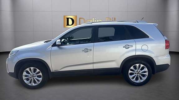 Kia Sorento 2 of 16