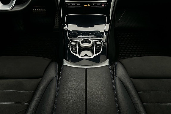 Mercedes-Benz CLC220 9 of 24