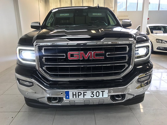 GMC Sierra 1500 3 of 5