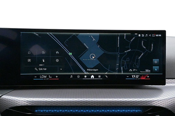 BMW i4 14 of 27