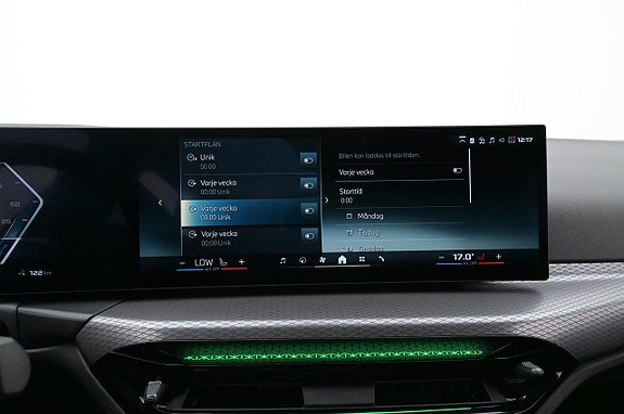 BMW i4 15 of 27