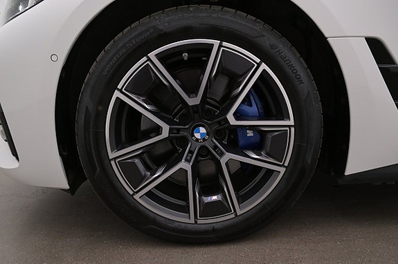 BMW i4 27 of 27