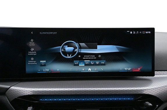 BMW i4 18 of 27