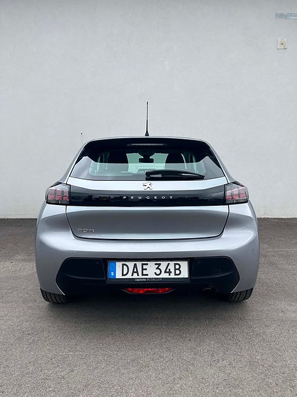 Peugeot 208 19 of 20