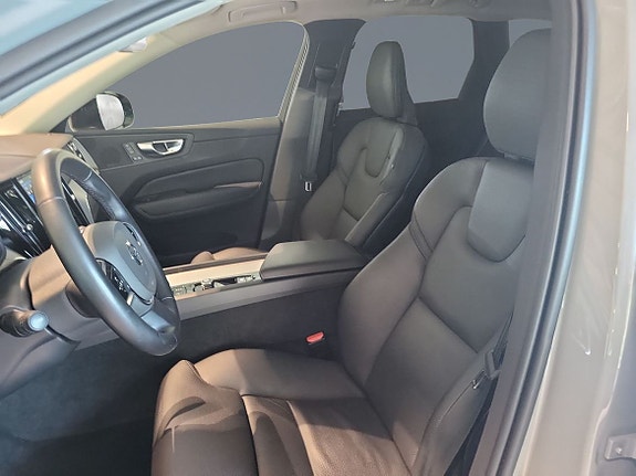 Volvo XC60 6 of 9