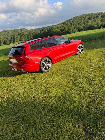 Volvo V60 4 of 4