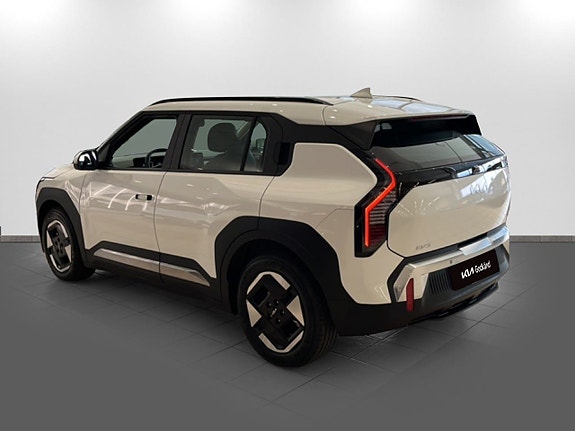 Kia EV3 6 of 15