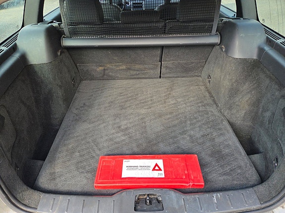 Volvo V50 8 of 10