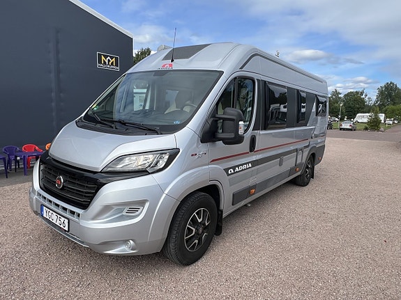 Adria Twin 640 SLX 2 of 13