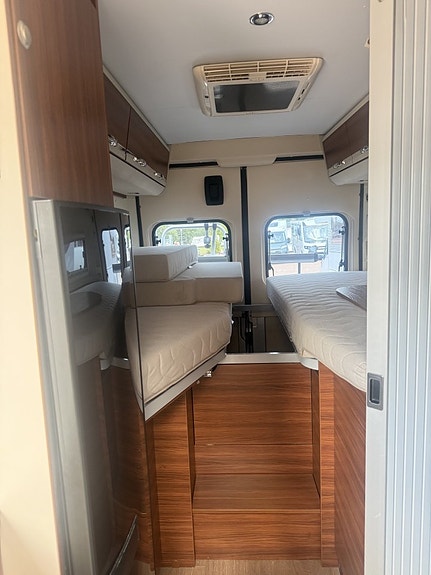 Adria Twin 640 SLX 5 of 13