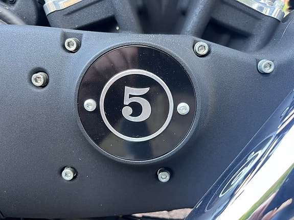 Harley-Davidson Forty-Eight 8 of 10