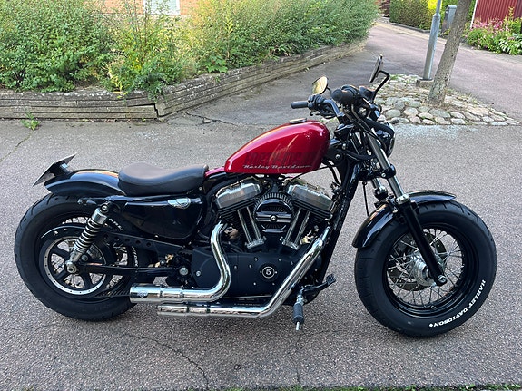 Harley-Davidson Forty-Eight 2 of 10