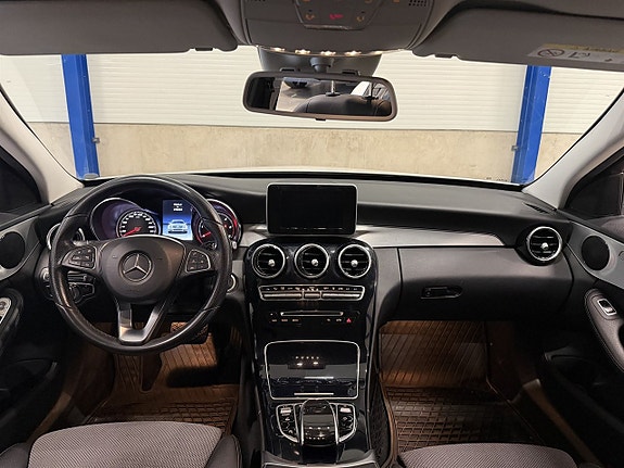 Mercedes-Benz C220 d 12 of 18