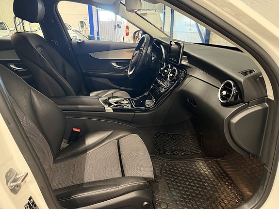 Mercedes-Benz C220 d 11 of 18