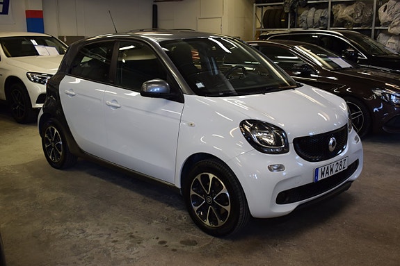 Smart Forfour 2 of 14