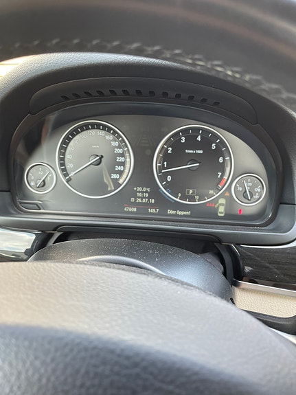 BMW 530i 7 of 11