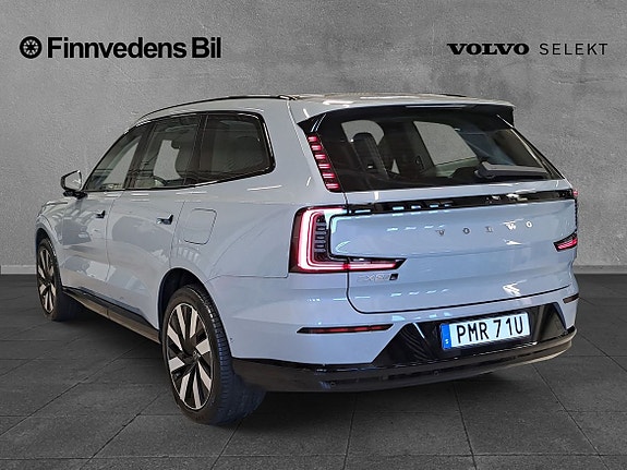 Volvo EX90 3 of 5