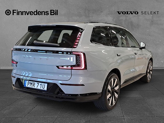 Volvo EX90 4 of 5