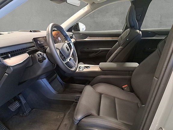 Volvo EX90 5 of 5