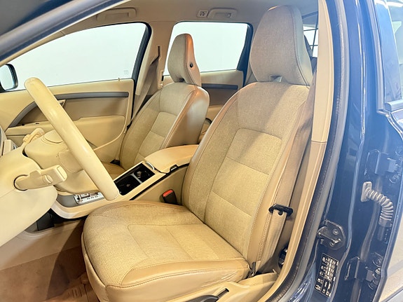 Volvo XC70 10 of 13