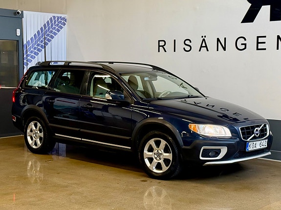 Volvo XC70 7 of 13