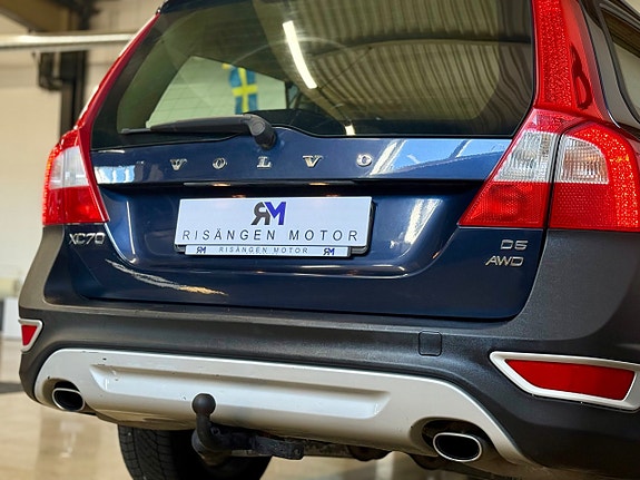 Volvo XC70 4 of 13