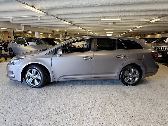Toyota Avensis 6 of 20
