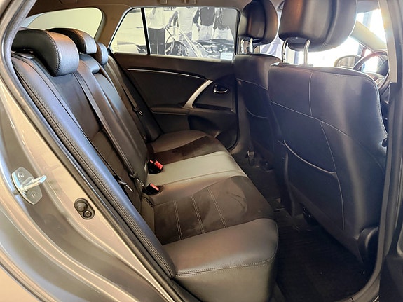 Toyota Avensis 11 of 20