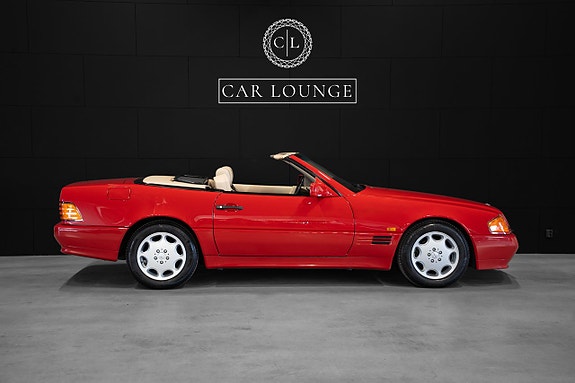 Mercedes-Benz 500 SL 2 of 5