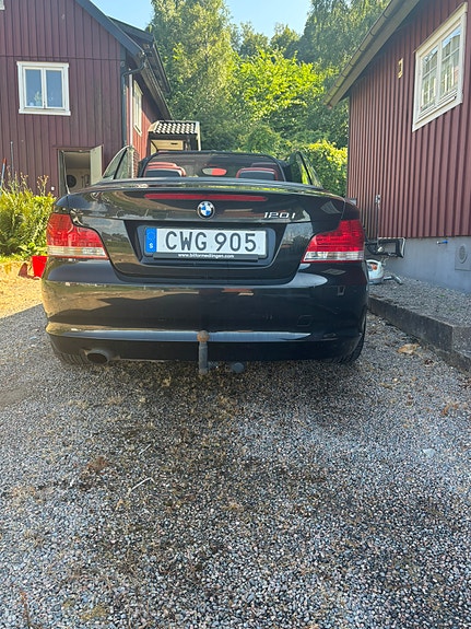 BMW 120i 8 of 8