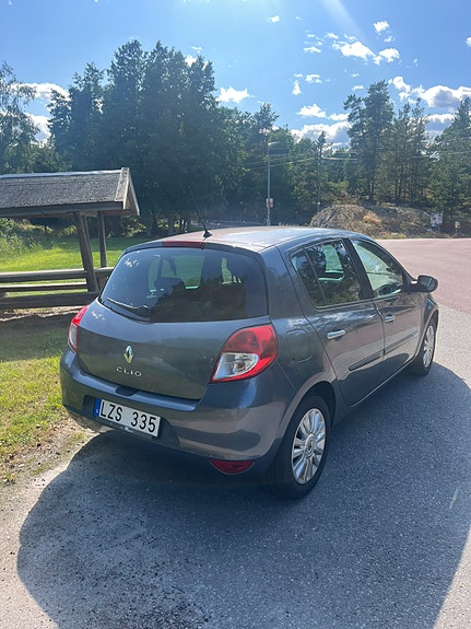 Renault Clio 4 of 5