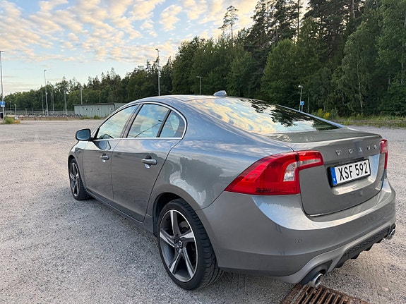 Volvo S60 21 of 26