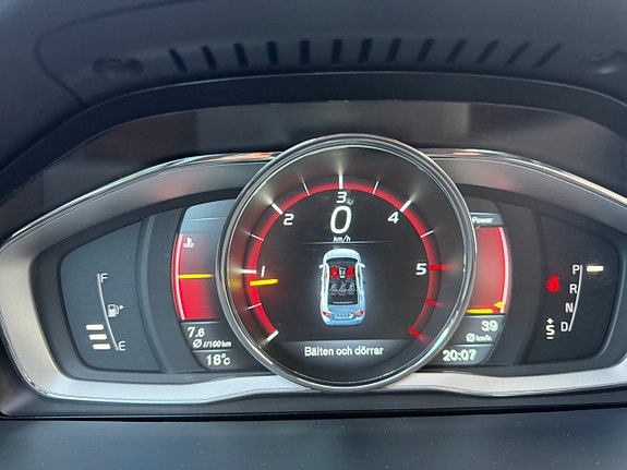 Volvo S60 24 of 26