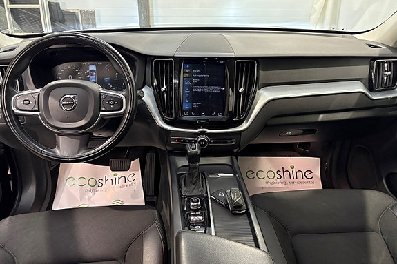 Volvo XC60 15 of 24