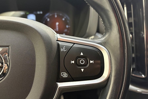 Volvo XC60 23 of 24
