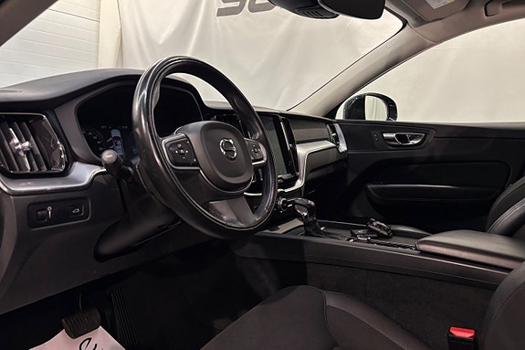 Volvo XC60 16 of 24