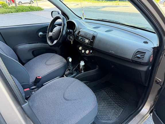 Nissan Micra 5 of 5