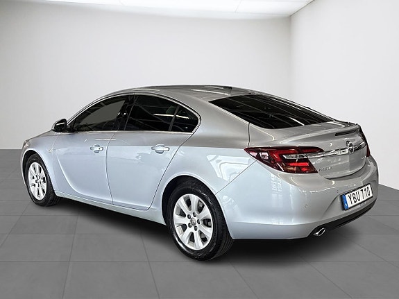 Opel Insignia 3 of 5