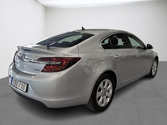 Opel Insignia 4 of 5