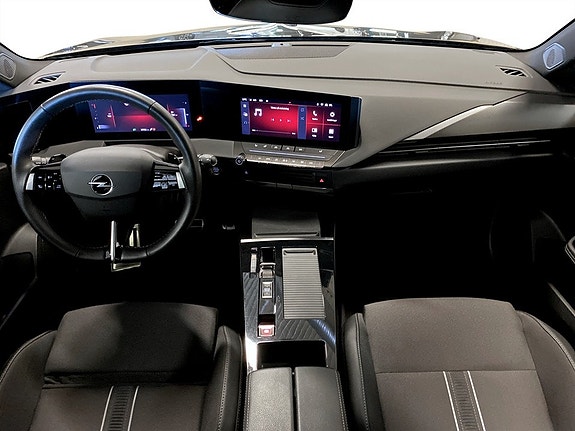 Opel Astra 6 of 19